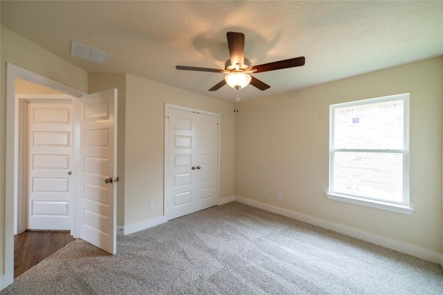 Spacious, unfurnished interior of a new home in , Brenham (Image 27). Spacious, unfurnished interior of a new home in , Brenham (Image 27).