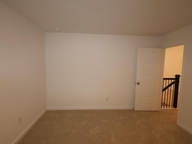 Spacious, unfurnished interior of a new home in Summerview, Fulshear (Image 15). Spacious, unfurnished interior of a new home in Summerview, Fulshear (Image 15).