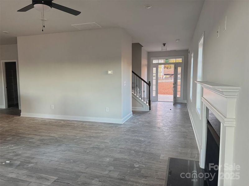 Spacious, unfurnished interior of a new home in Village at Parkside, Gastonia (Image 5). Spacious, unfurnished interior of a new home in Village at Parkside, Gastonia (Image 5).