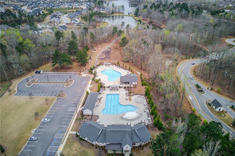 Community amenities in Twin Lakes, Hoschton (Image 21).