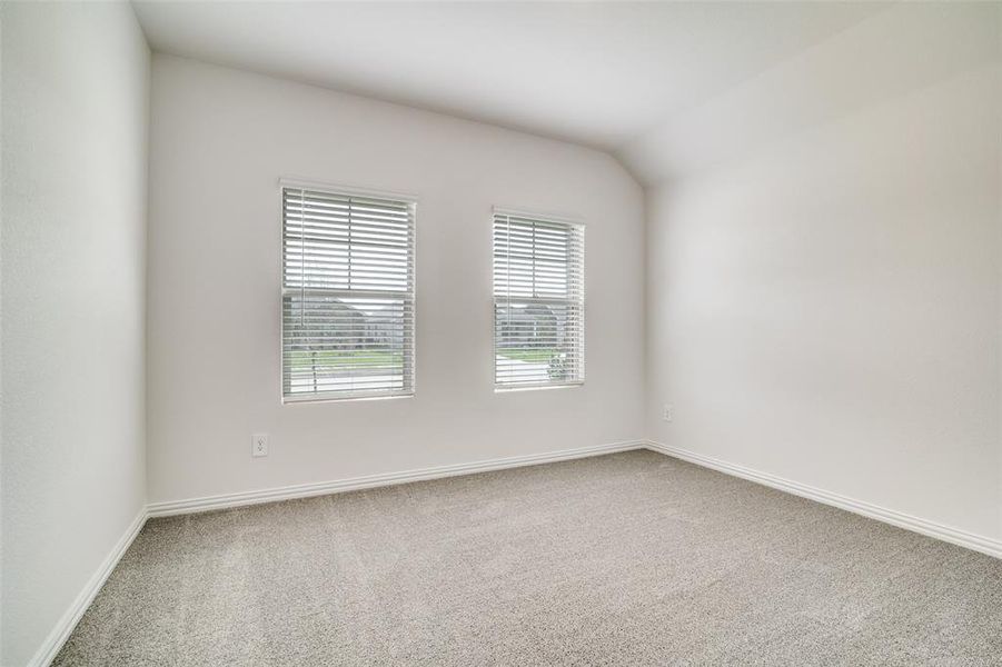 Spacious, unfurnished interior of a new home in River Ridge, Crandall (Image 15).