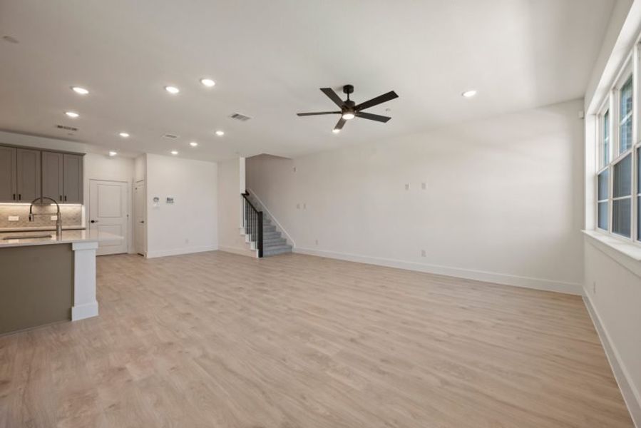 Spacious, unfurnished interior of a new home in Mosaic, Celina (Image 22).