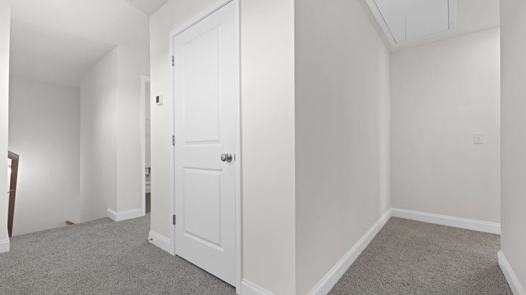 Spacious, unfurnished interior of a new home in Edgewood Estates, Greenville (Image 24).