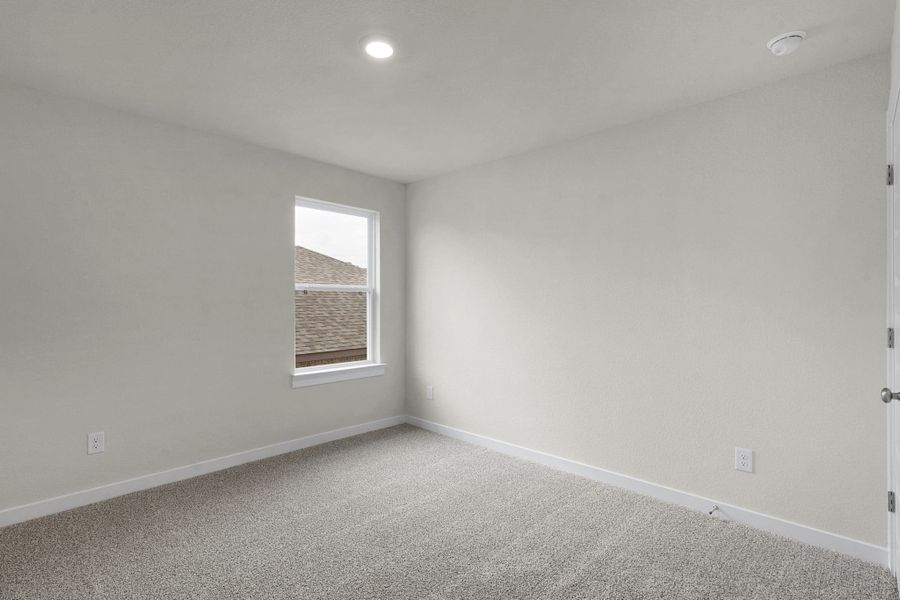 Spacious, unfurnished interior of a new home in Nolina, Georgetown (Image 81).