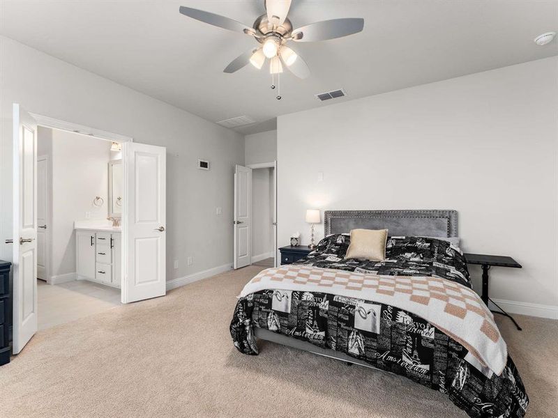 Furnished interior view inside a new home in Emerald Vista, Wylie (Image 24). Furnished interior view inside a new home in Emerald Vista, Wylie (Image 24).