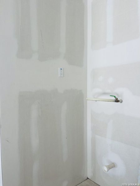 Image 8 of a home in .
