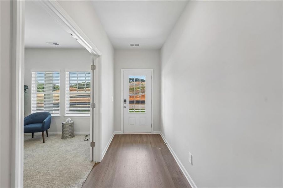 Spacious, unfurnished interior of a new home in Manning Mill, Adairsville (Image 24).