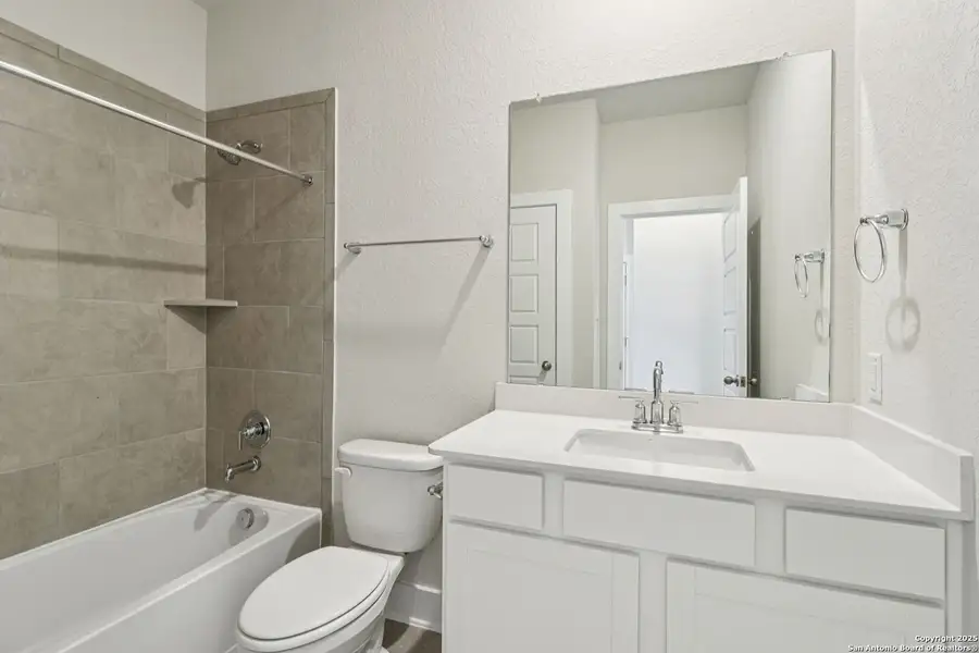 Furnished interior view inside a new home in , Cibolo (Image 6). Furnished interior view inside a new home in , Cibolo (Image 6).