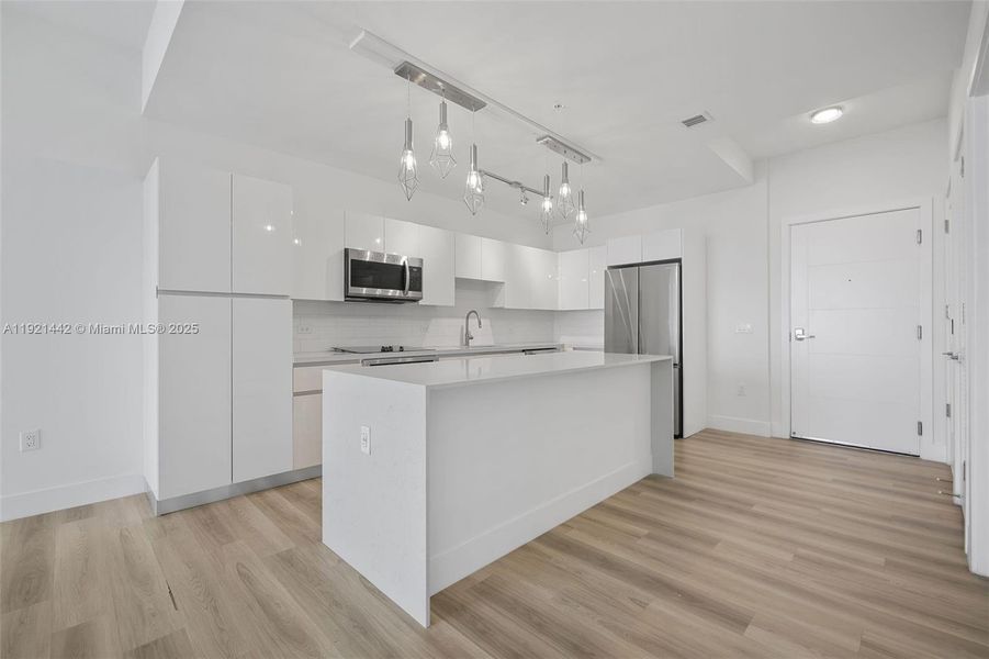Furnished interior view inside a new home in , Hallandale Beach (Image 13).