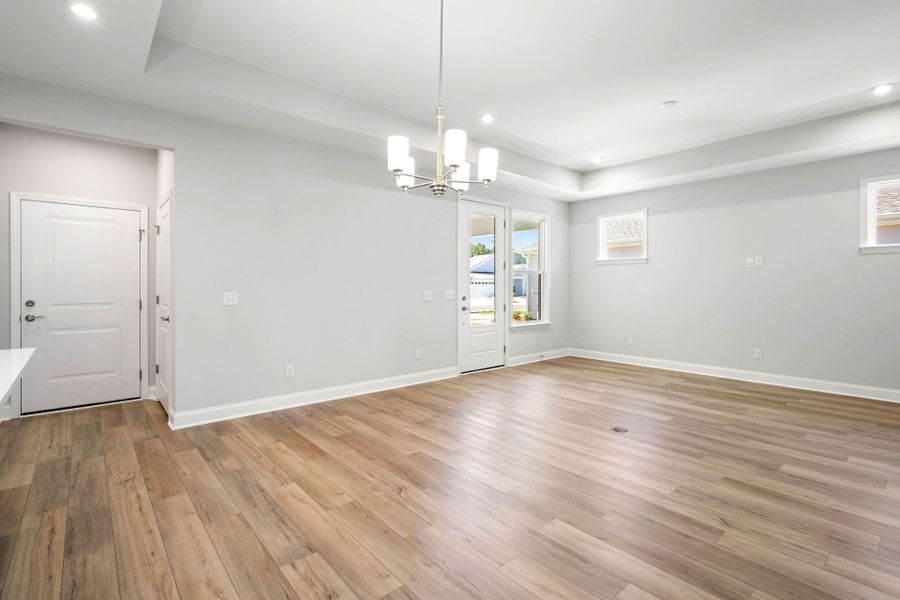 Spacious, unfurnished interior of a new home in Sun City Hilton Head, Bluffton (Image 15).
