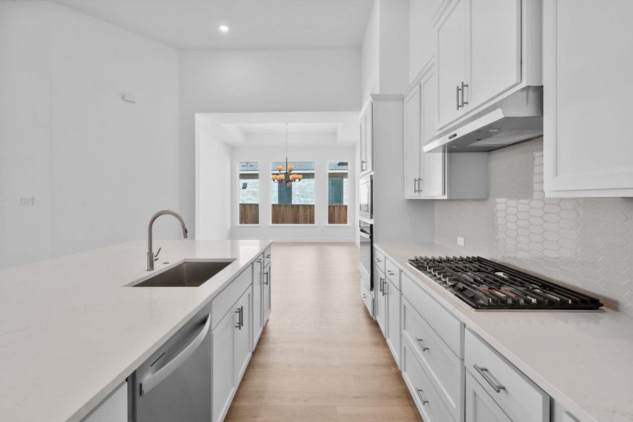 Stunning finishes in Light & Bright Kitchen