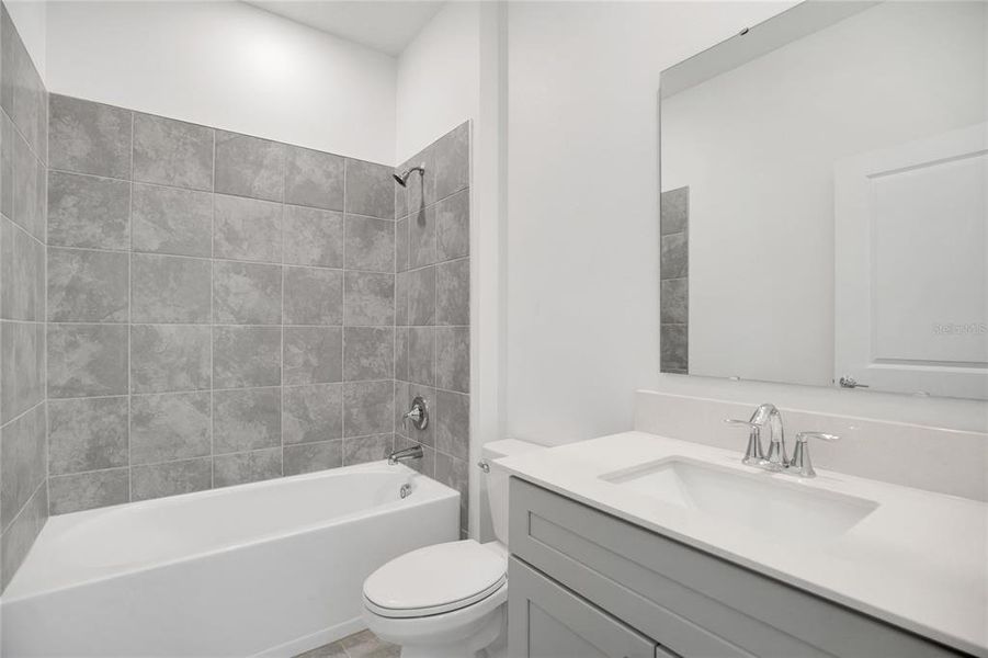 Furnished interior view inside a new home in Rhett's Ridge: Estates Alley Collection, Apopka (Image 6). Furnished interior view inside a new home in Rhett's Ridge: Estates Alley Collection, Apopka (Image 6).