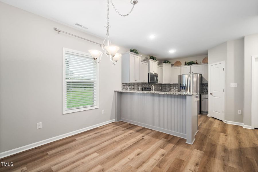 13-web-or-mls-20 Ava (96 of 120) 13-web-or-mls-20 Ava (96 of 120)