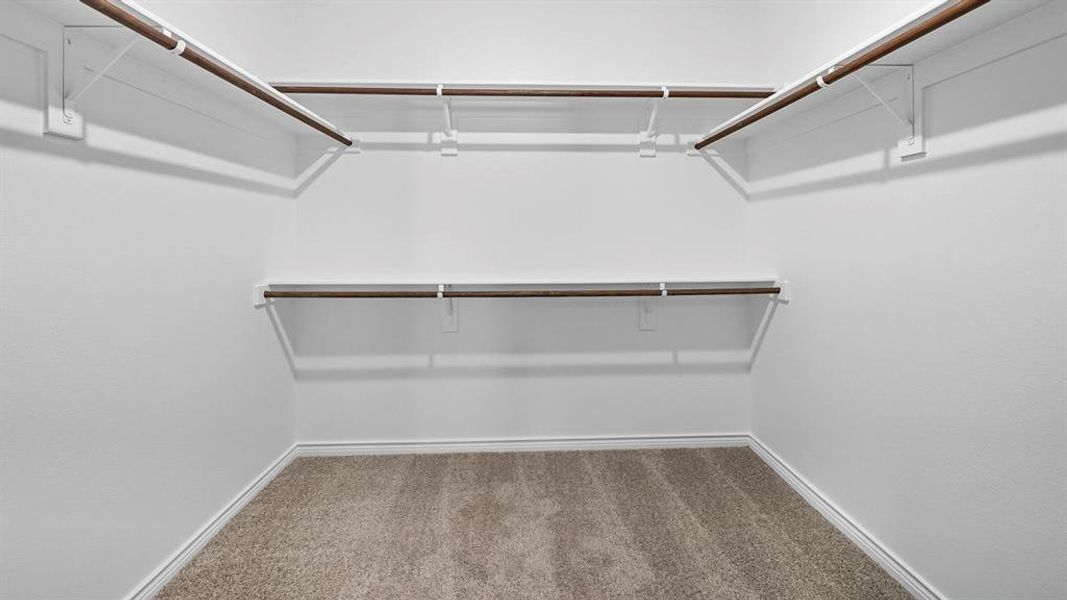 Spacious, unfurnished interior of a new home in Silverado, Aubrey (Image 18).