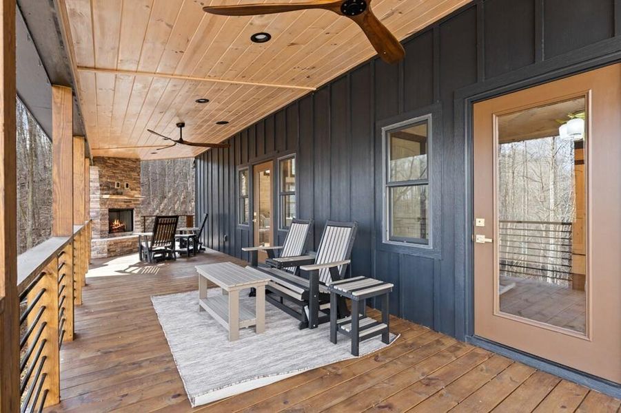 Exterior details and patio area of a home in , Blue Ridge (Image 27).