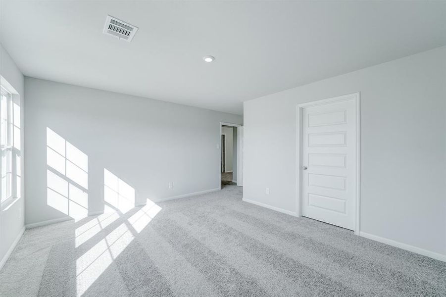 Spacious, unfurnished interior of a new home in Cresson Estates, Cresson (Image 34).