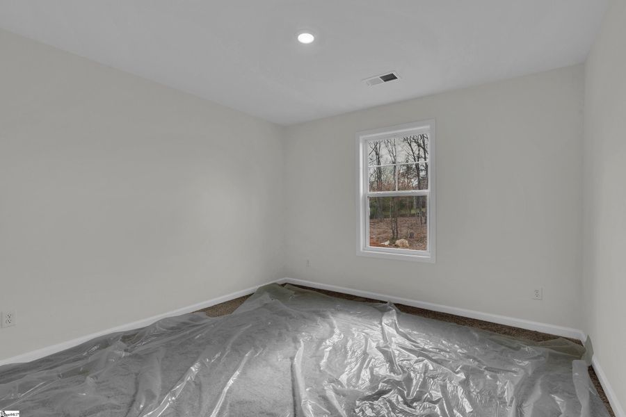 Spacious, unfurnished interior of a new home in Lynbrook, Boiling Springs (Image 17). Spacious, unfurnished interior of a new home in Lynbrook, Boiling Springs (Image 17).