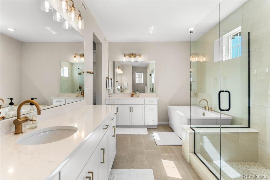 Upstairs primary bathroom