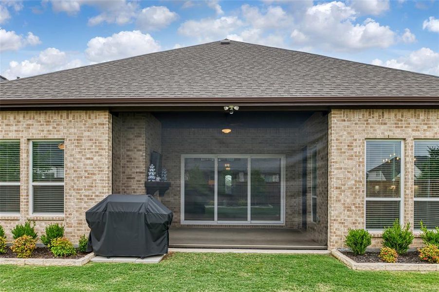 Remote controlled full patio mesh screen