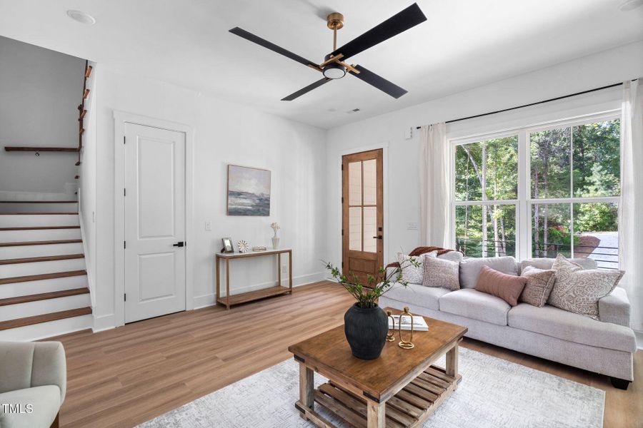 7-web-or-mls-712 Oaks Lane Rd-7