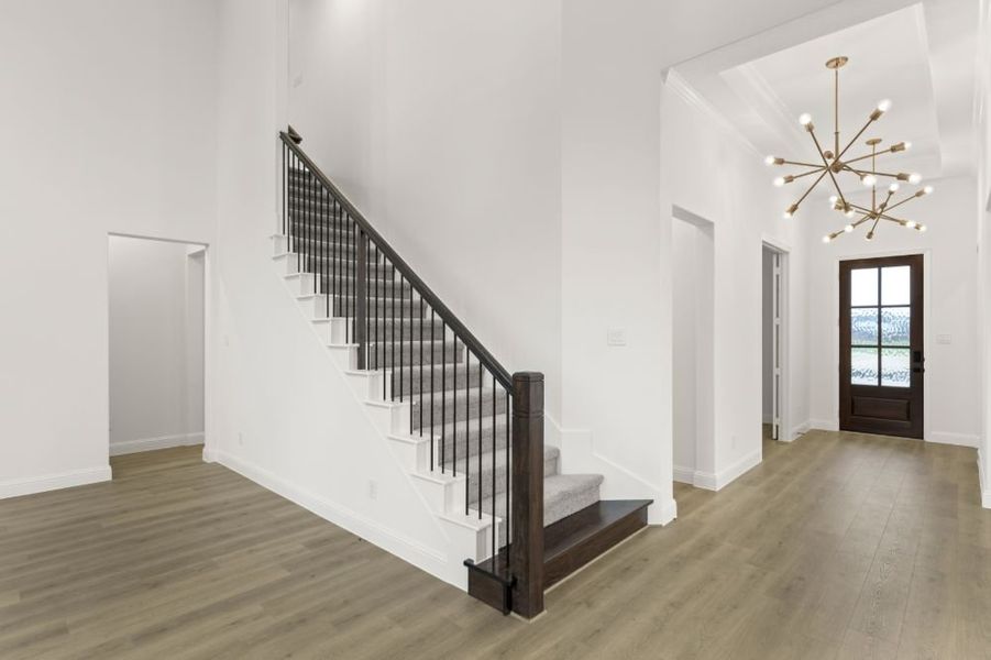 Representative unfurnished interior of a home built from the The Whitney by UnionMain Homes in Cambridge Crossing, Celina (Image 20).