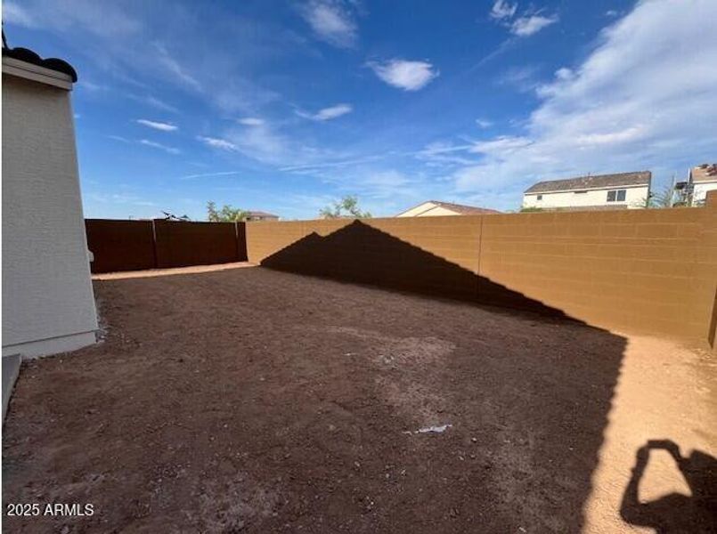 5031 N 88TH Avenue - Ready Now