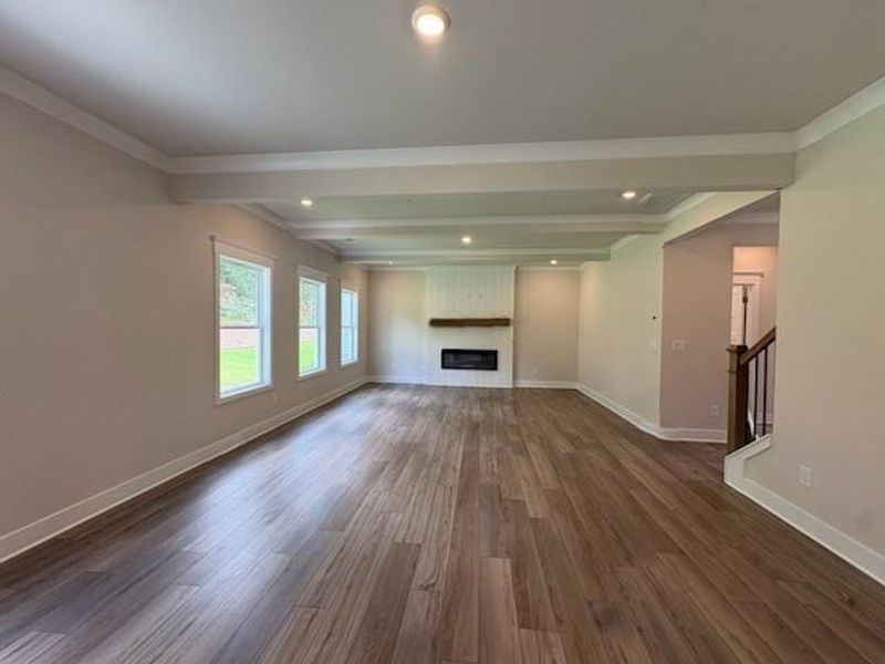 Spacious, unfurnished interior of a new home in Greenefield, Cartersville (Image 12).