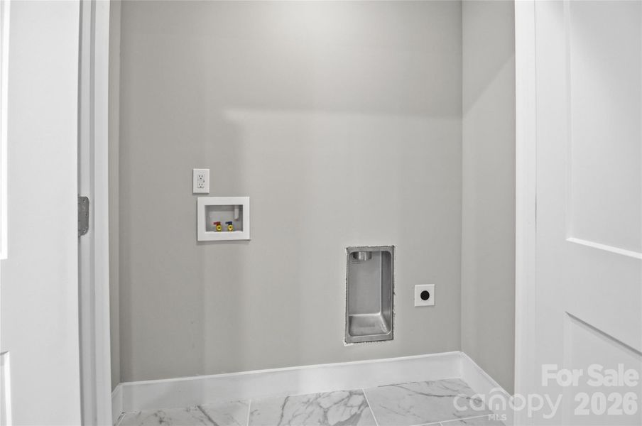 Spacious, unfurnished interior of a new home in , Gastonia (Image 11).