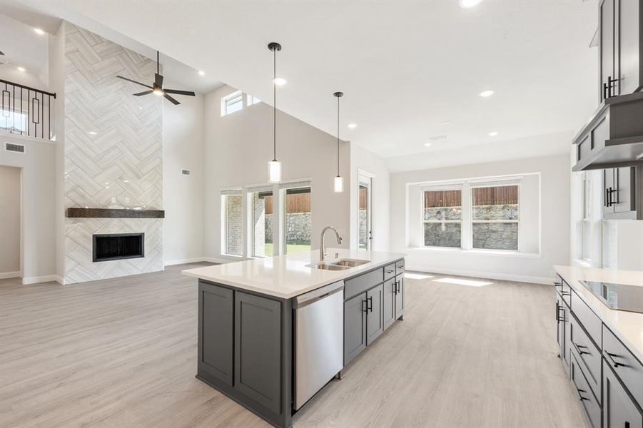Furnished interior view inside a new home in Ridgepoint, Midlothian (Image 31).