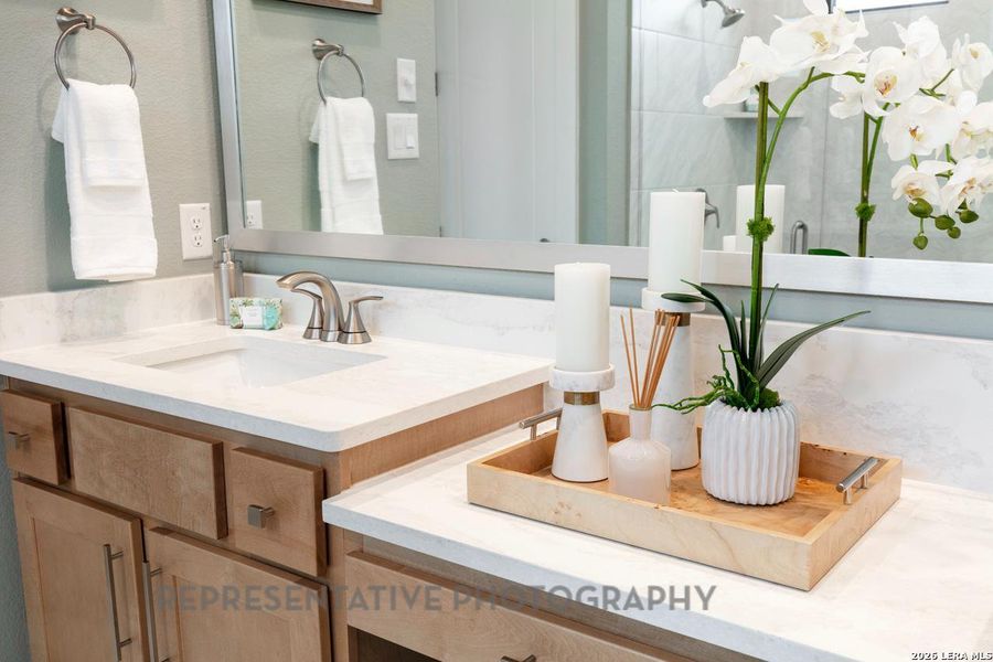 Close-up of interior finishes inside a home in Davis Ranch, San Antonio (Image 20).