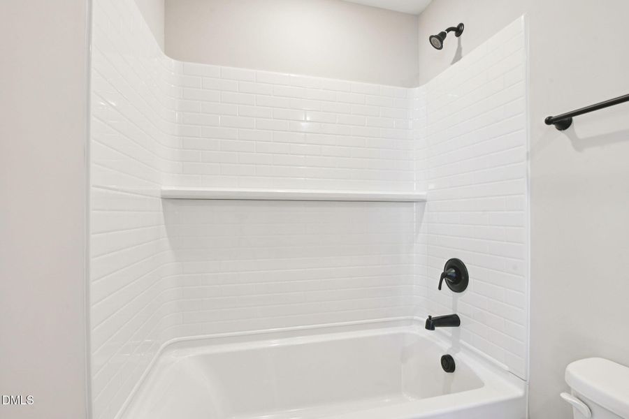 37 - Secondary Bed Bath
