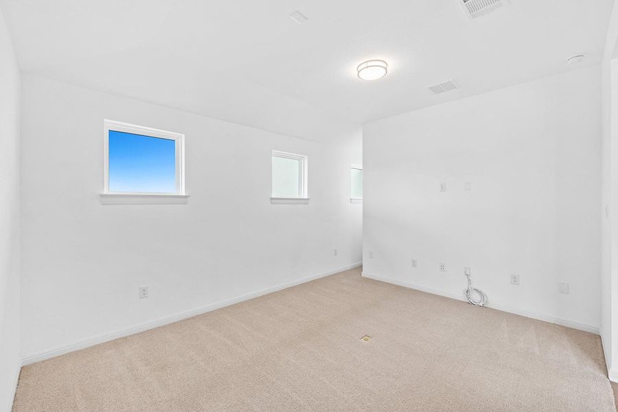 Spacious, unfurnished interior of a new home in The Hollows Canyon - 60', Lago Vista (Image 17). Spacious, unfurnished interior of a new home in The Hollows Canyon - 60', Lago Vista (Image 17).