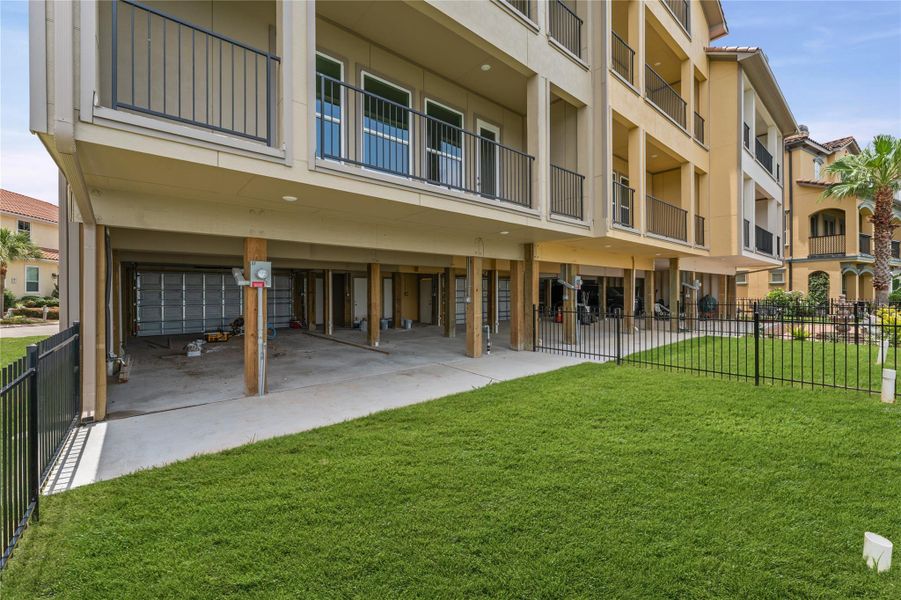 Sod in the back. Small side fence. Sod in the back. Small side fence.