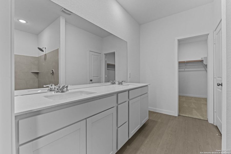 Furnished interior view inside a new home in , New Braunfels (Image 8).