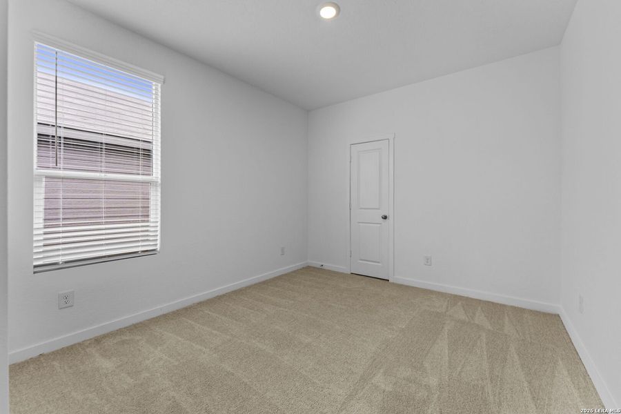 Spacious, unfurnished interior of a new home in Hightop Ridge, Converse (Image 15).