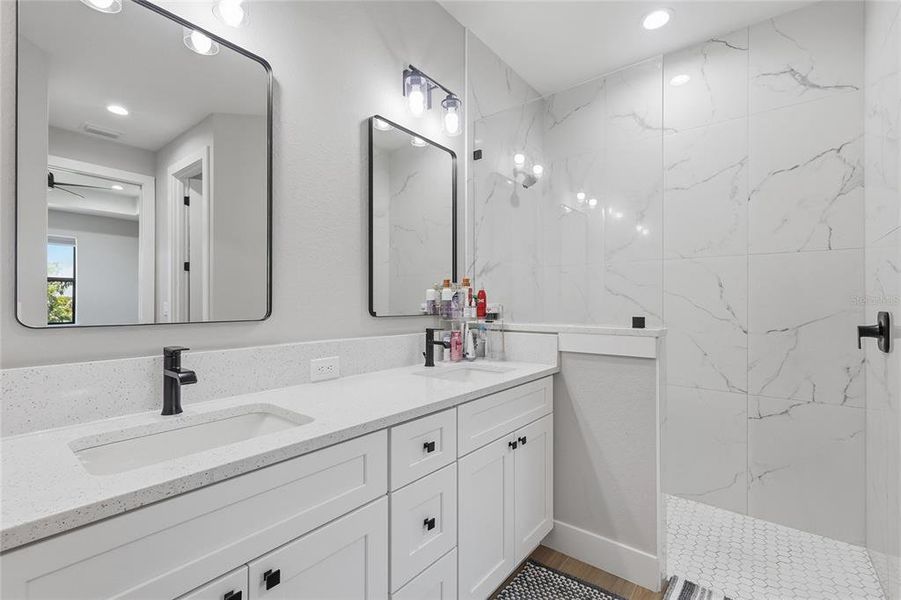 Furnished interior view inside a new home in , Port Charlotte (Image 16).
