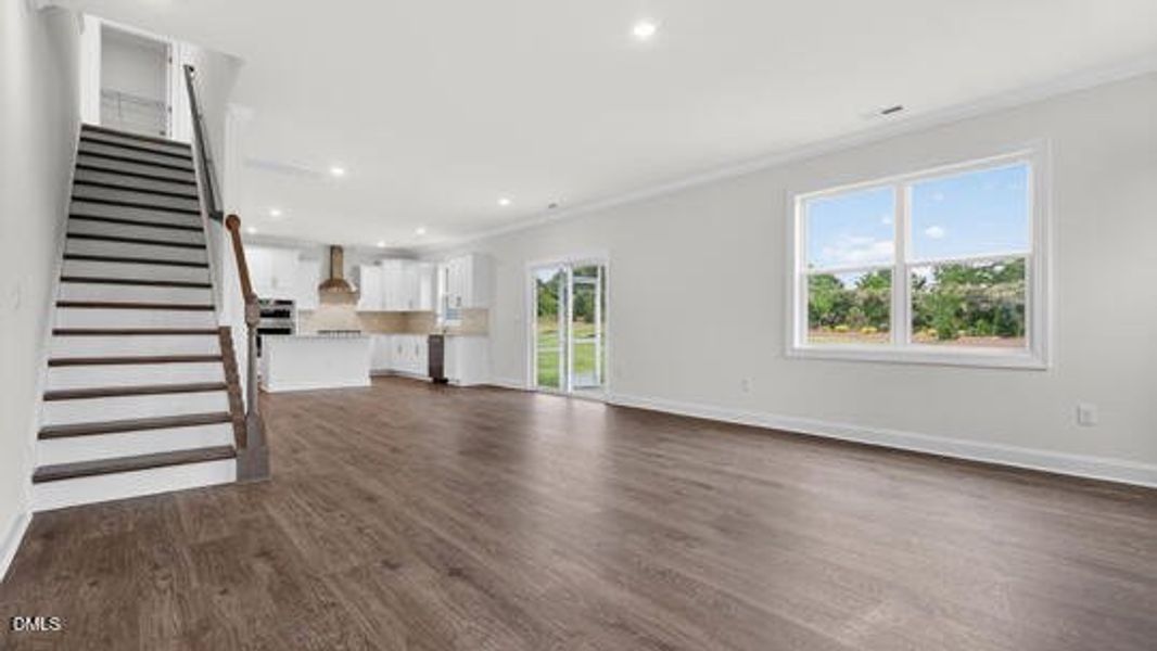 Manors at Haywood Glen_Lucas G_301_White