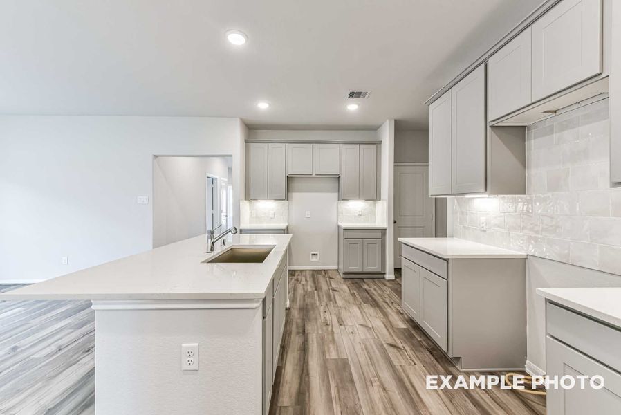 Representative furnished interior of a home built from the The Laguna with 3-Car Garage by Davidson Homes LLC in River Ranch Meadows, Dayton (Image 9).