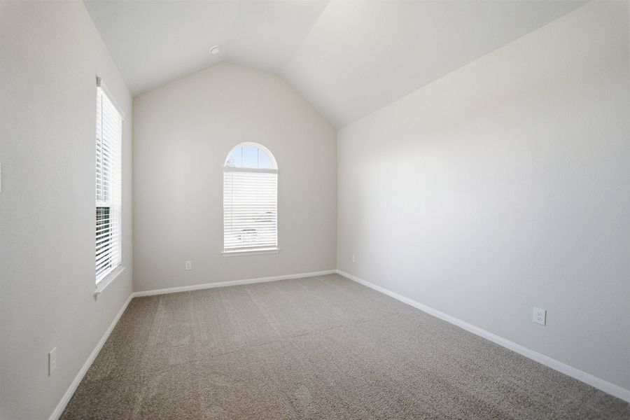 Spacious, unfurnished interior of a new home in Creekhaven, Arcola (Image 23).