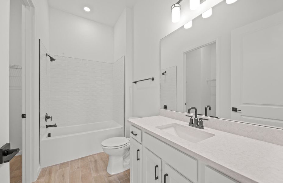 Photos are of the home for sale Photos are of the home for sale
