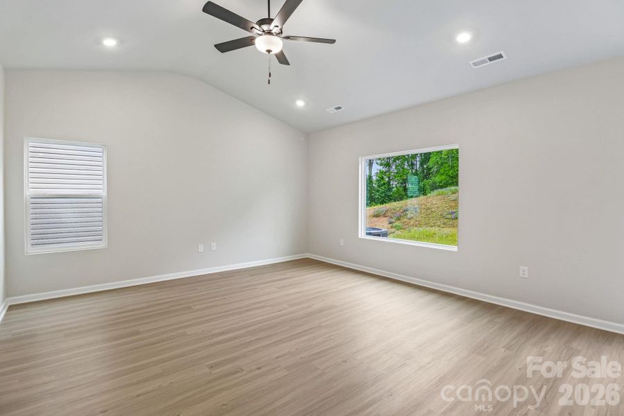 Spacious, unfurnished interior of a new home in Willow Estates, Shelby (Image 16).