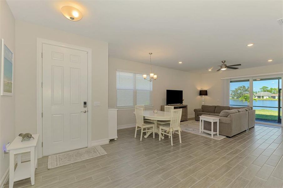 Furnished interior view inside a new home in , Venice (Image 31).