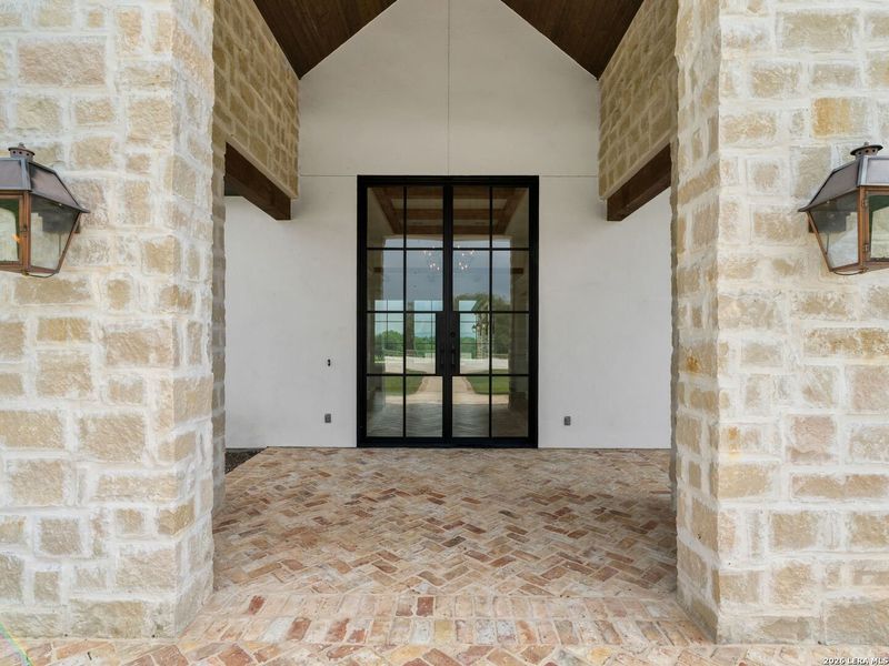 Exterior details and patio area of a home in , Boerne (Image 30).