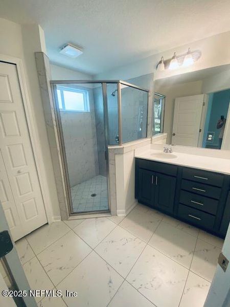 Image 7 of a home in .