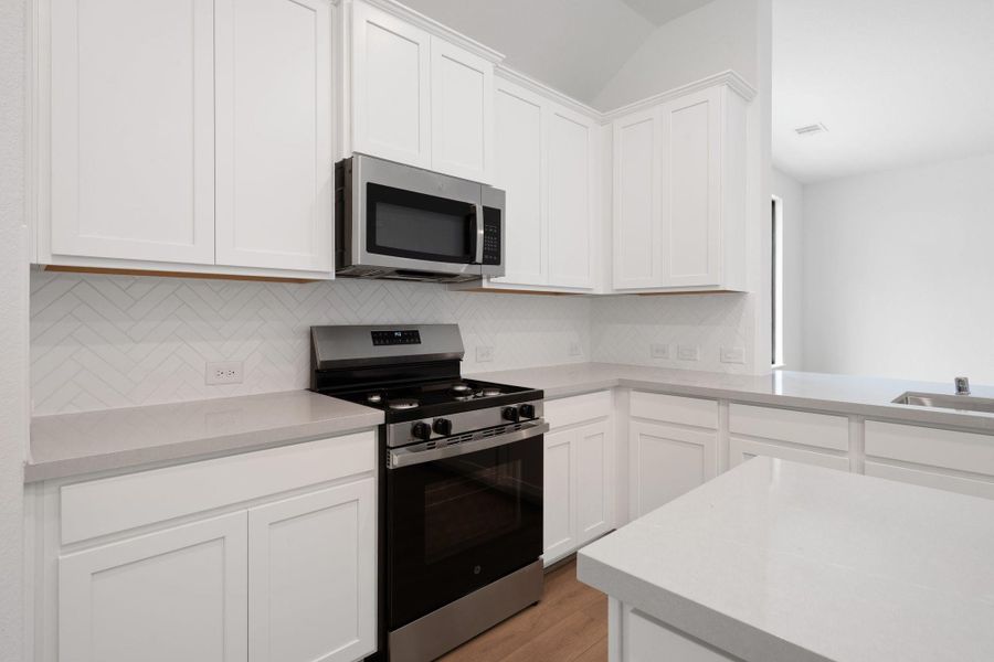 Furnished interior view inside a new home in Spring Creek Trails, Magnolia (Image 10).
