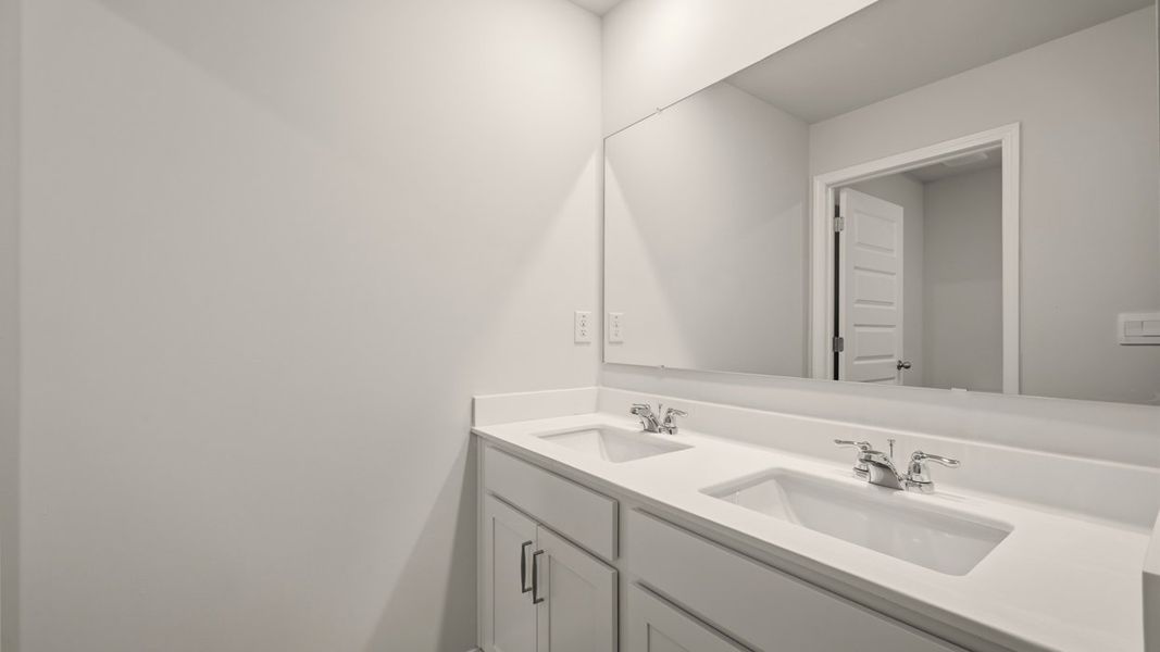 Close-up of interior finishes inside a home in Poplar Preserve, Newnan (Image 12).