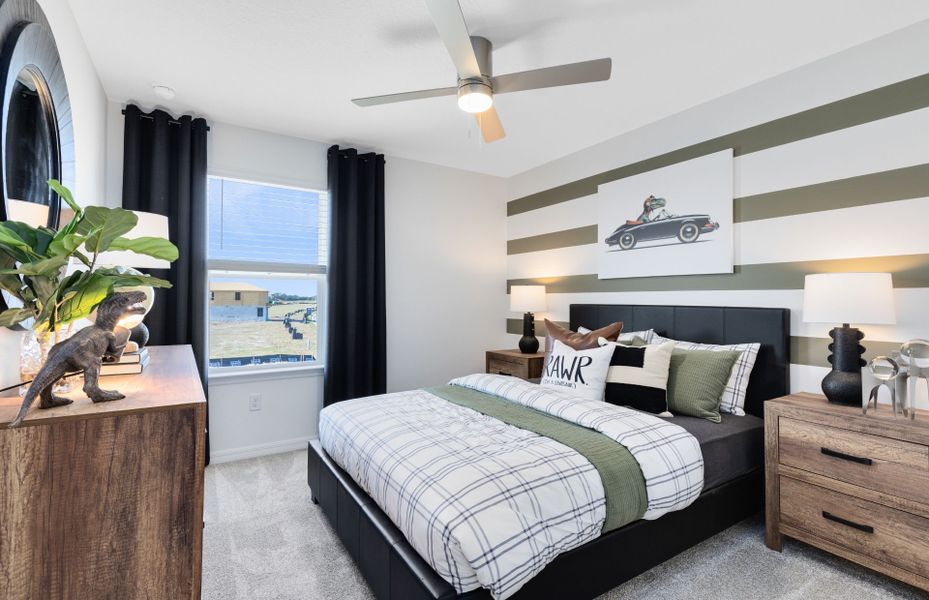 Representative furnished interior of a home built from the Jasmine by Pulte Homes in Tohoqua, Kissimmee (Image 15).