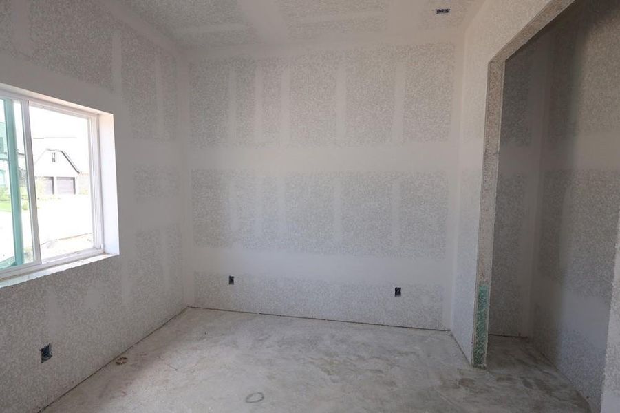 Spacious, unfurnished interior of a new home in ARTAVIA 45' Homesites, Conroe (Image 15).