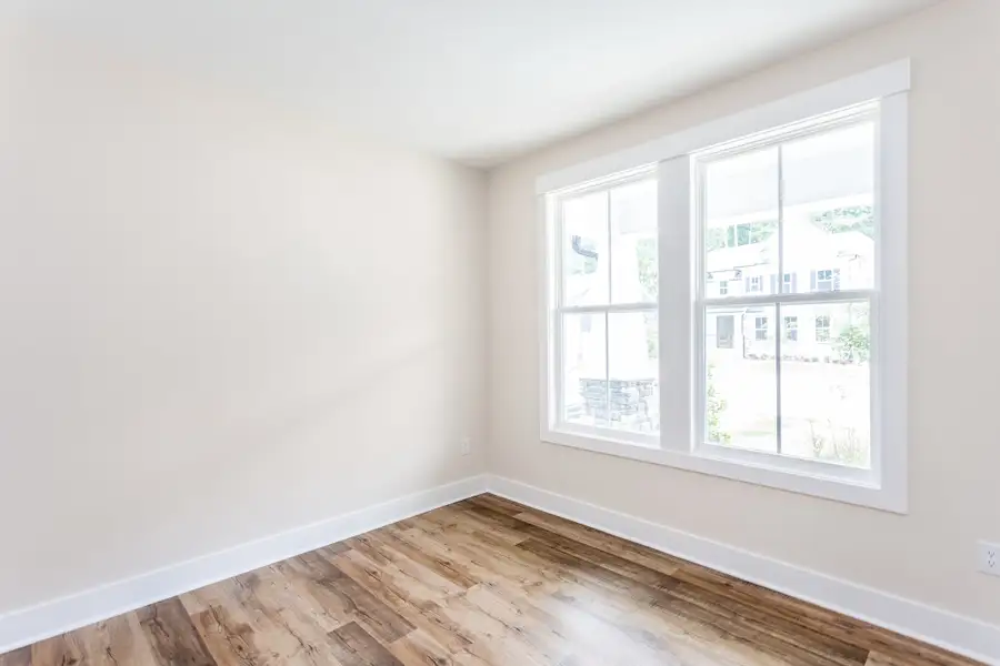 Bedroom (2)