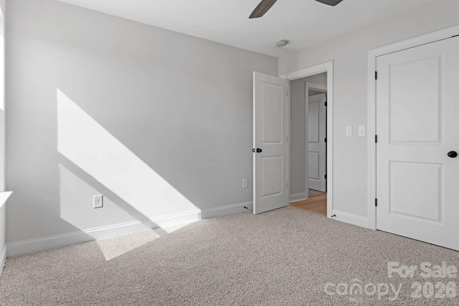 Spacious, unfurnished interior of a new home in , Lincolnton (Image 22).